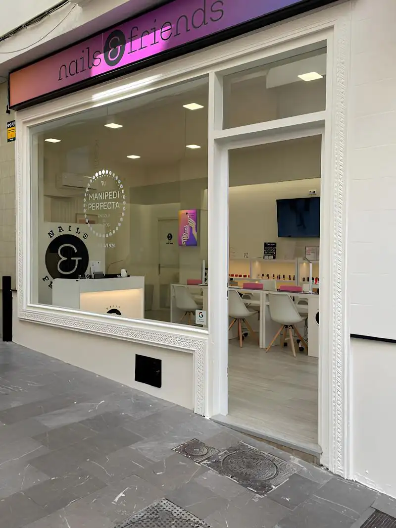 Manicure in Estepona, Málaga