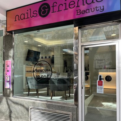 ¡NUEVO NAILS&FRIENDS EN CÁDIZ!